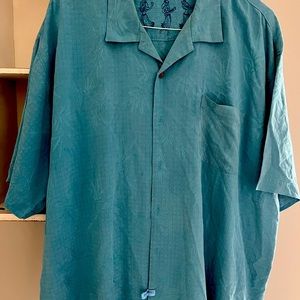 Tommy Bahama 100% silk  shirt.  Size XXL